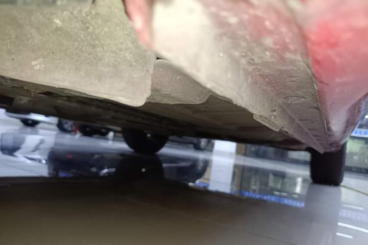 Used Roewe 360 2017 1.5L Automatic Luxury Edition Left Side Sill