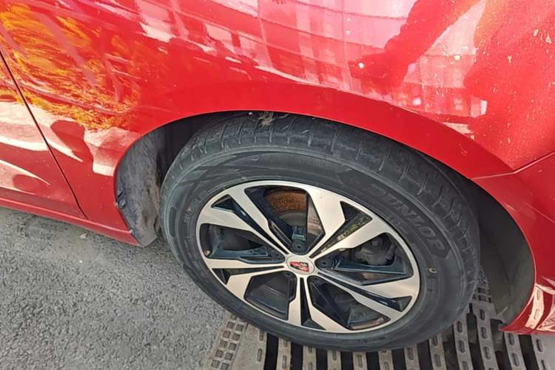 Used Roewe 360 2017 1.5L Automatic Luxury Edition Right Front Wheel Hub