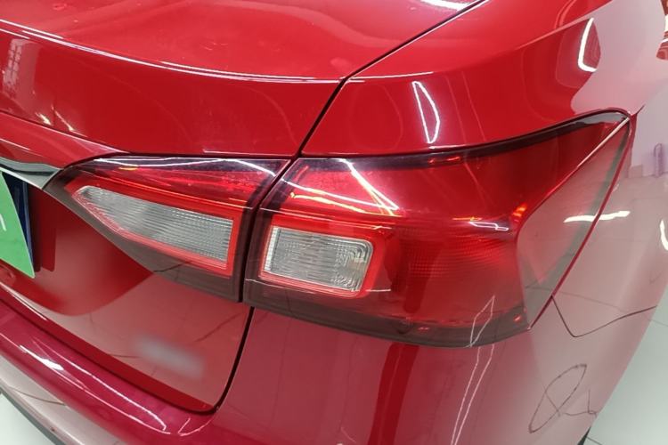 Used Roewe 360 2017 1.5L Automatic Luxury Edition Right Rear Taillight
