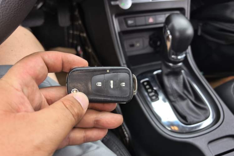 Used Roewe 360 2017 1.5L Automatic Luxury Edition Vehicle Key