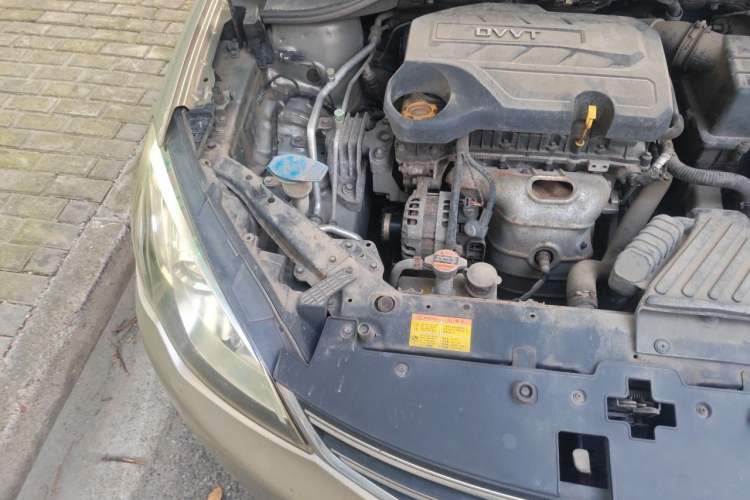 Used Roewe 360 2017 1.5L Manual Luxury Edition Engine Bay Right
