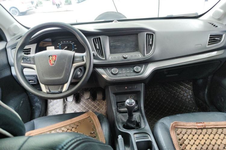 Used Roewe 360 2017 1.5L Manual Luxury Edition Center Console