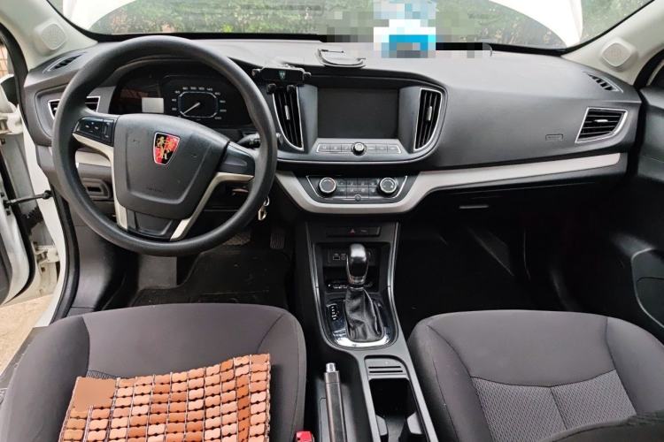 Used Roewe 360 2017 1.5L Automatic Smart Screen Version Center Console