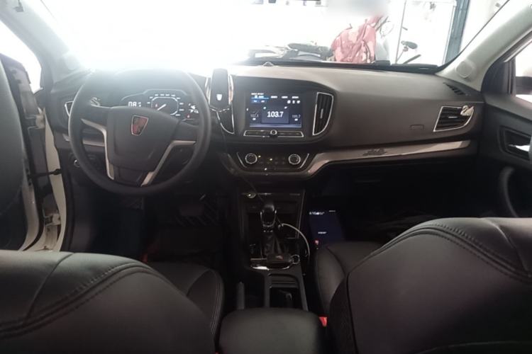 Used Roewe 360 2017 1.5L Automatic Luxury Edition Center Console
