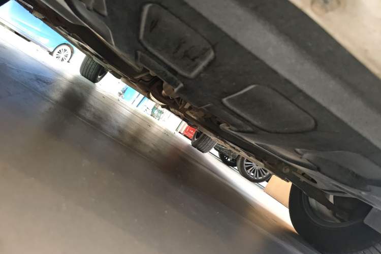 Used Roewe 360 2017 1.5L Manual Luxury Edition Chassis Front