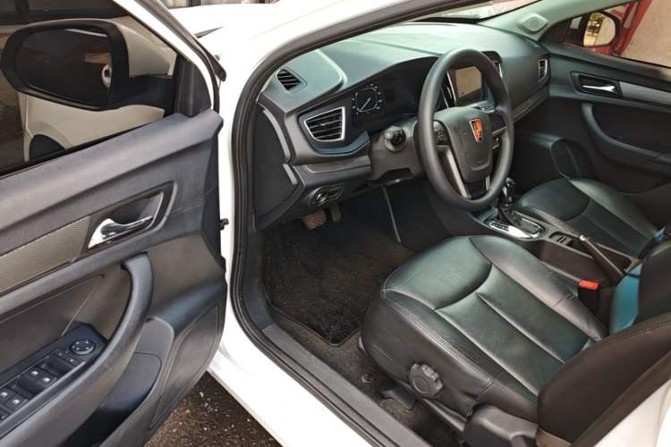 Used Roewe 360 2017 1.5L Automatic Luxury Edition Driver Seat