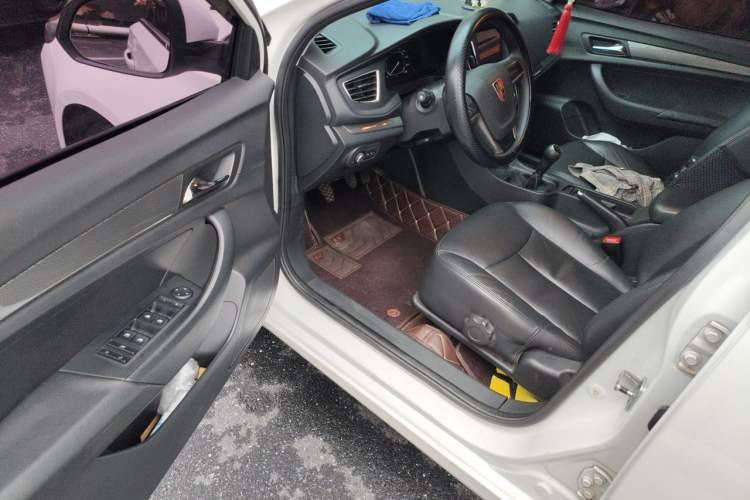 Used Roewe 360 2017 1.5L Manual Luxury Edition Driver Seat