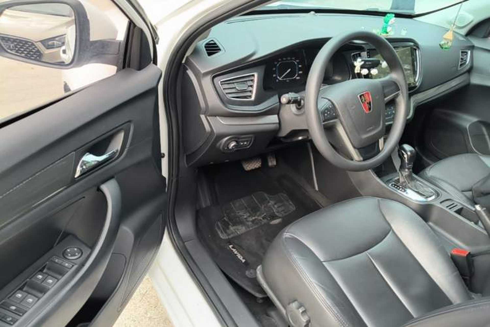 Used Roewe 360 2017 1.5L Automatic Luxury Edition Driver Seat