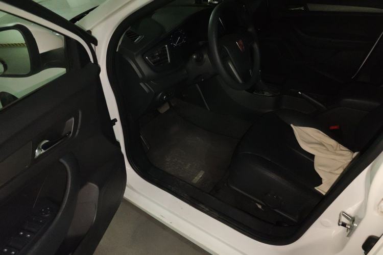 Used Roewe 360 2017 1.5L Automatic Luxury Edition Driver Seat