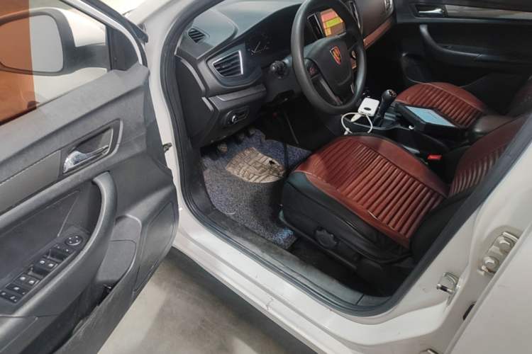 Used Roewe 360 2017 1.5L Manual Luxury Edition Driver Seat