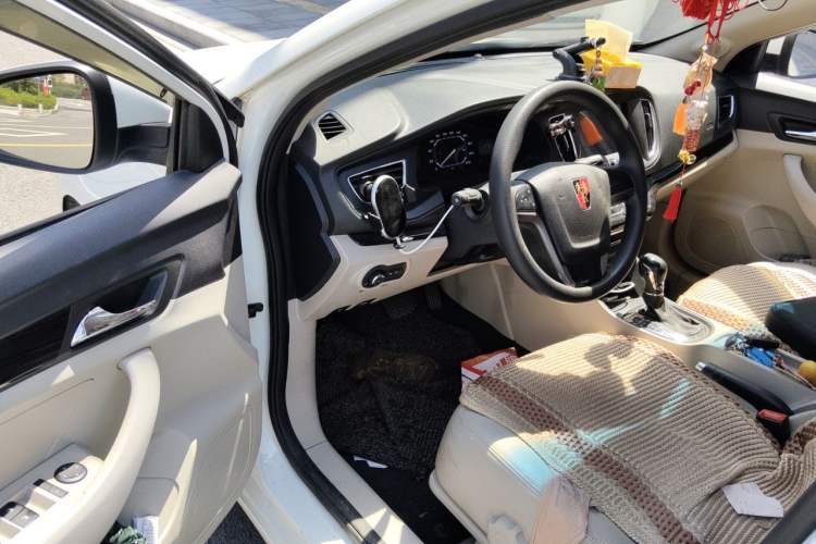 Used Roewe 360 2017 1.5L Automatic Luxury Edition Driver Seat