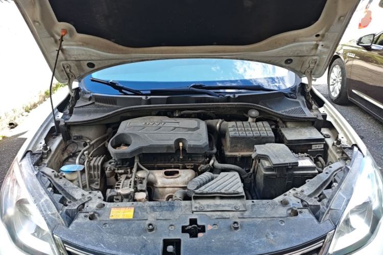 Used Roewe 360 2017 1.5L Automatic Luxury Edition Engine Bay