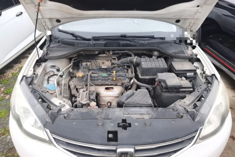 Used Roewe 360 2017 1.5L Manual Smart Screen Version Engine Bay