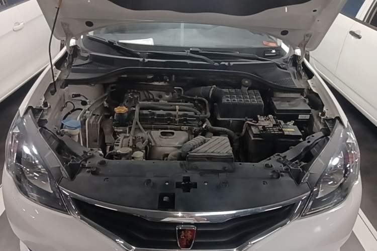 Used Roewe 360 2017 1.5L Manual Elite Edition Engine Bay
