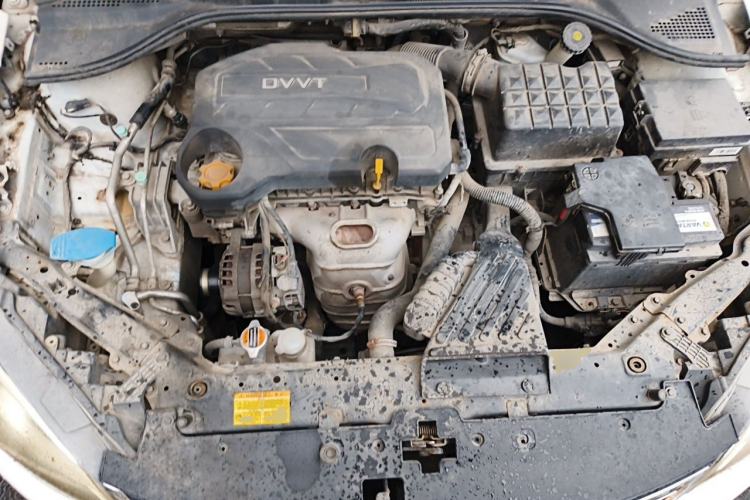 Used Roewe 360 2017 1.5L Automatic Luxury Edition Engine Bay