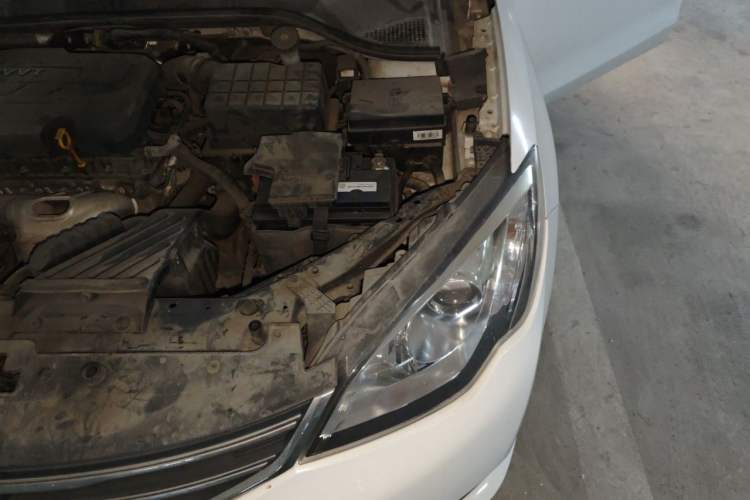 Used Roewe 360 2017 1.5L Automatic Luxury Edition Engine Bay Left