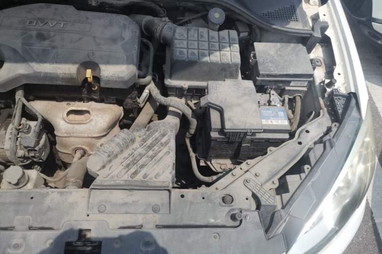Used Roewe 360 2017 1.5L Automatic Luxury Edition Engine Bay Left