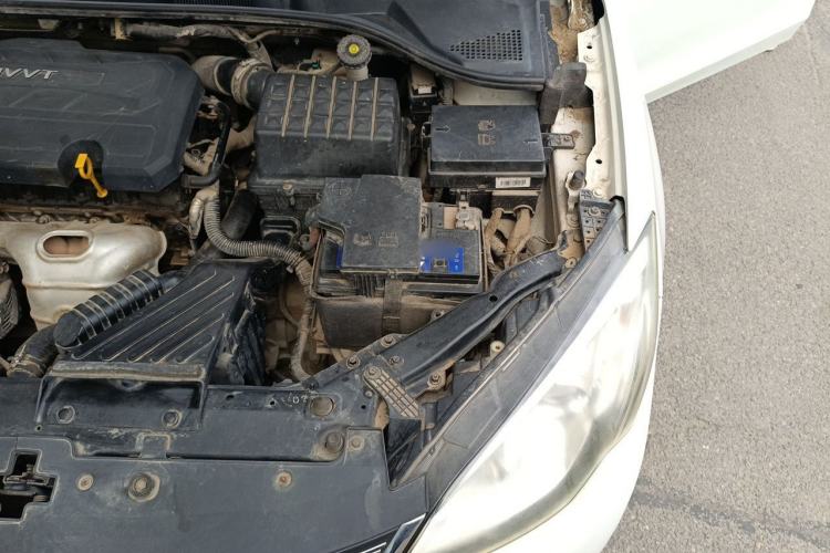 Used Roewe 360 2017 1.5L Automatic Luxury Edition Engine Bay Left