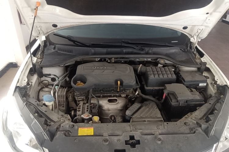 Used Roewe 360 2017 1.5L Automatic Luxury Edition Engine Bay