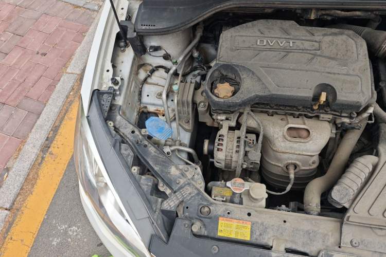 Used Roewe 360 2017 1.5L Manual Luxury Edition Engine Bay Right