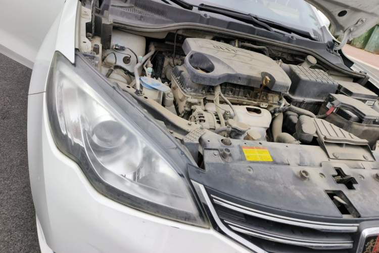 Used Roewe 360 2017 1.5L Automatic Luxury Edition Engine Bay Right