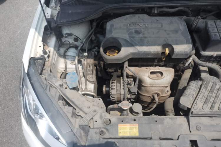 Used Roewe 360 2017 1.5L Automatic Luxury Edition Engine Bay Right