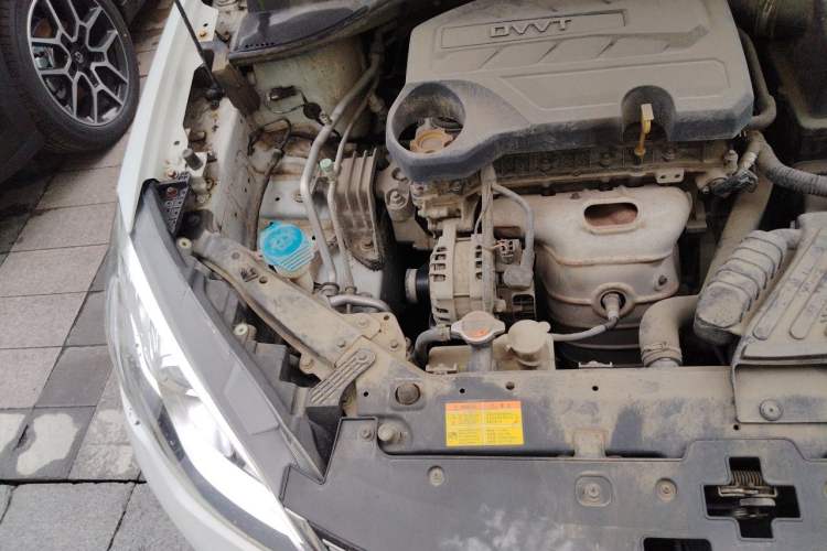 Used Roewe 360 2017 1.5L Automatic Luxury Edition Engine Bay Right