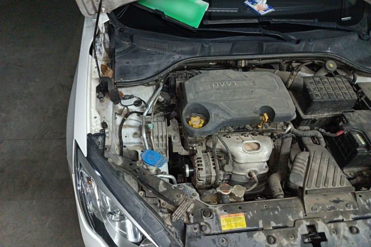 Used Roewe 360 2017 1.5L Automatic Luxury Edition Engine Bay Right