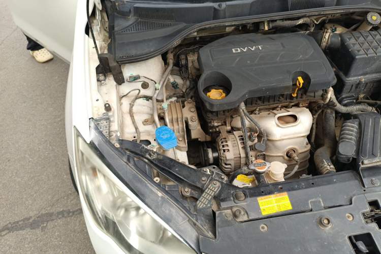 Used Roewe 360 2017 1.5L Automatic Luxury Edition Engine Bay Right
