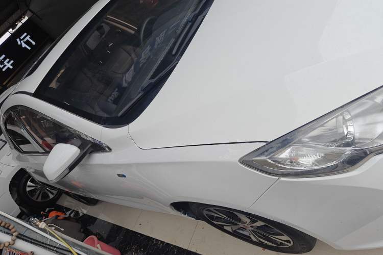 Used Roewe 360 2017 1.5L Automatic Luxury Edition Exterior 2