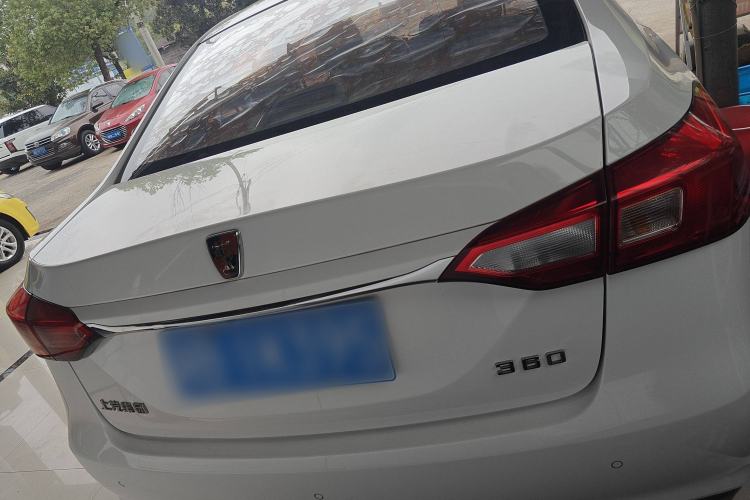 Used Roewe 360 2017 1.5L Automatic Luxury Edition Exterior 4