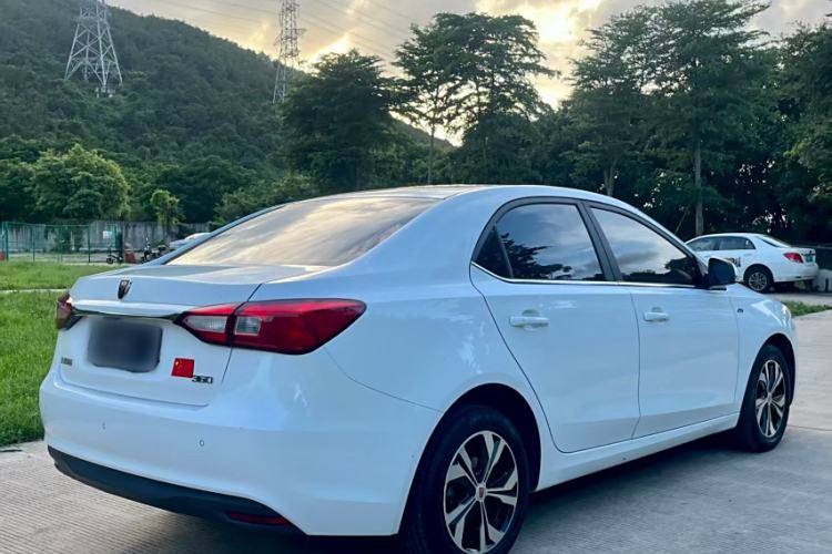 Used Roewe 360 2017 1.5L Manual Luxury Edition Exterior 5