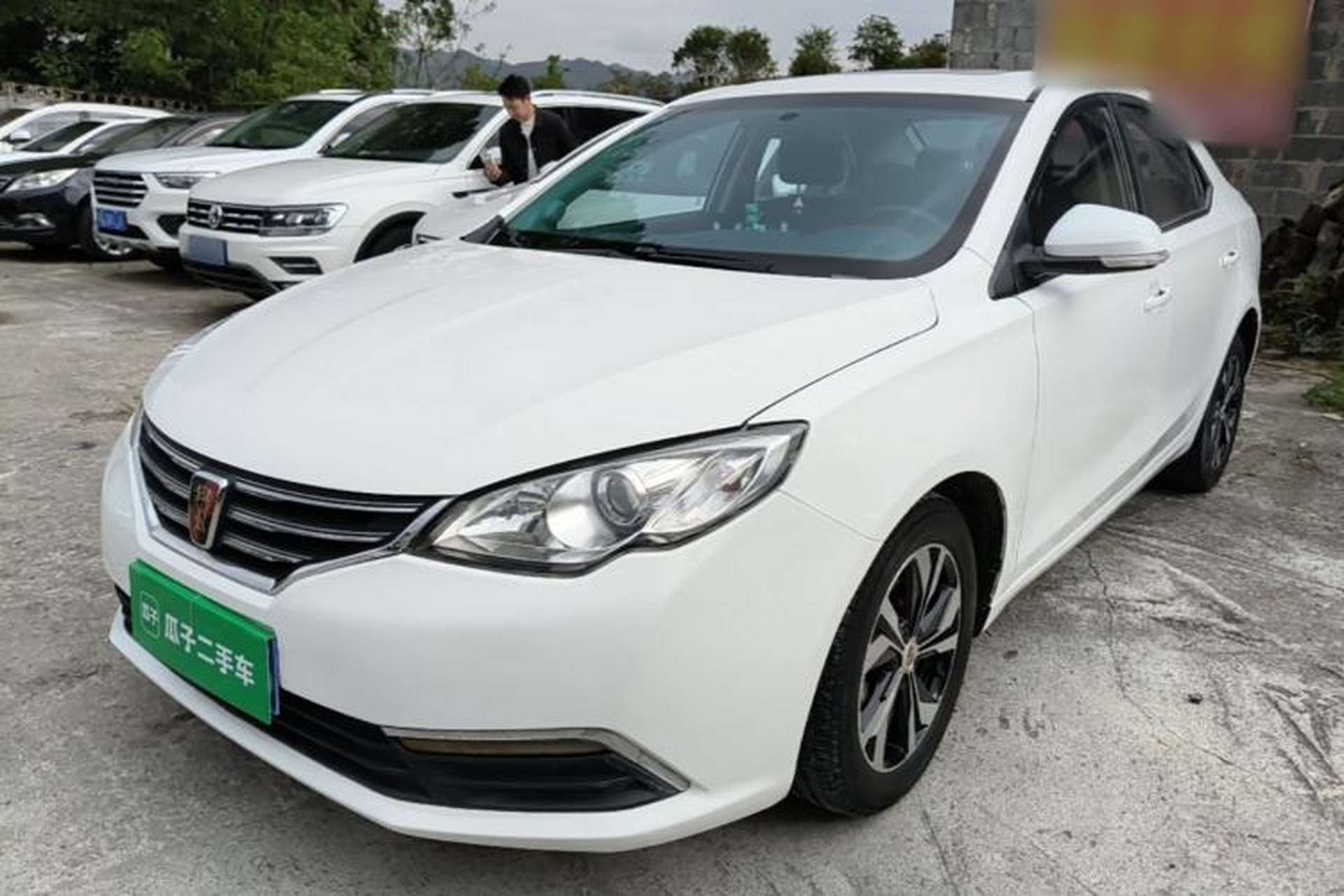 Used Roewe 360 2017 1.5L Automatic Luxury Edition Front Left 45 Deg