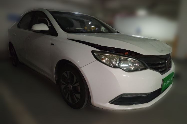 Used Roewe 360 2017 1.5L Automatic Luxury Edition Front Right 45 Deg