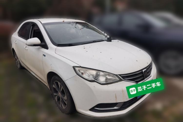 Used Roewe 360 2017 1.5L Manual Smart Screen Version Front Right 45 Deg