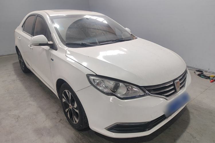Used Roewe 360 2017 1.5L Manual Luxury Edition Front Right 45 Deg