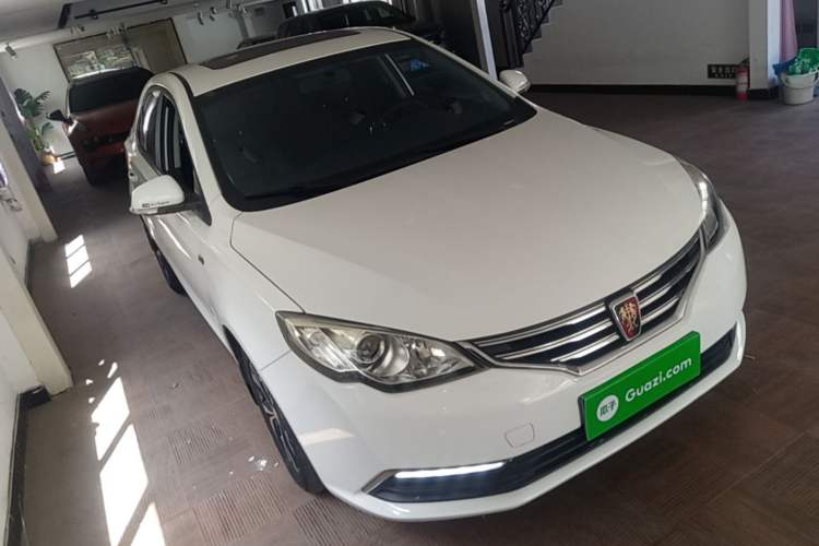 Used Roewe 360 2017 1.5L Automatic Luxury Edition Front Right 45 Deg