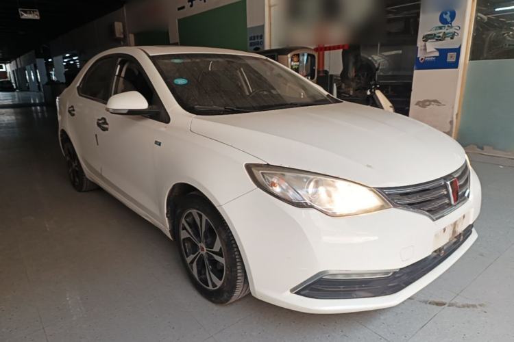Used Roewe 360 2017 1.5L Automatic Luxury Edition Front Right 45 Deg