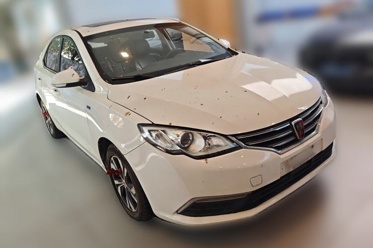 Used Roewe 360 2017 1.5L Manual Luxury Edition Front Right 45 Deg