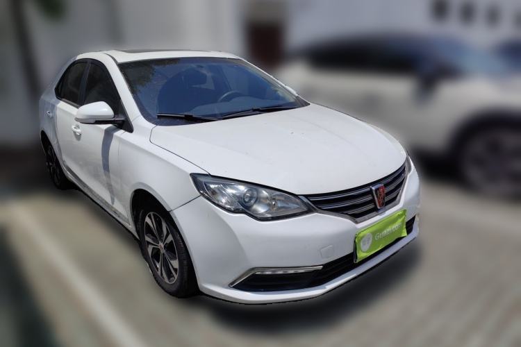 Used Roewe 360 2017 1.5L Automatic Luxury Edition Front Right 45 Deg
