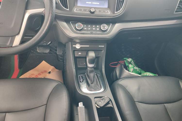 Used Roewe 360 2017 1.5L Automatic Luxury Edition Gear Lever