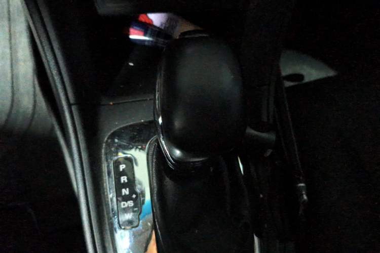 Used Roewe 360 2017 1.5L Automatic Smart Screen Version Gear Lever