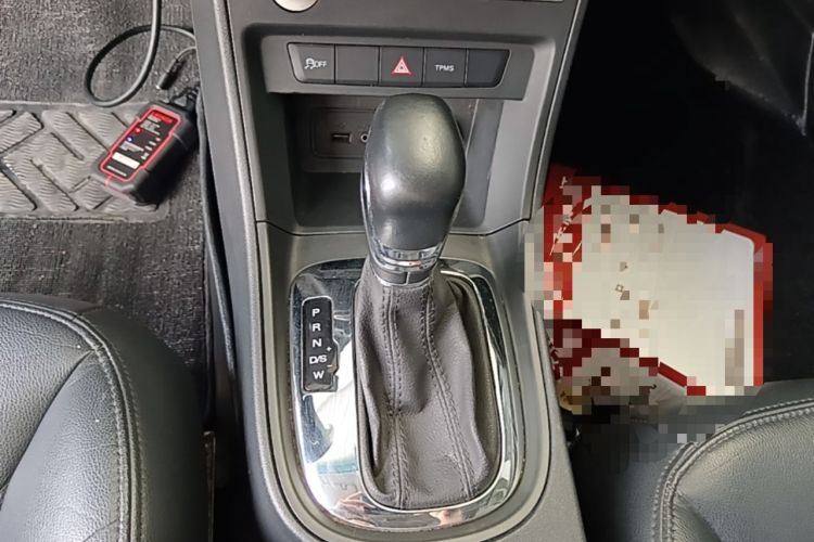 Used Roewe 360 2017 1.5L Automatic Luxury Edition Gear Lever