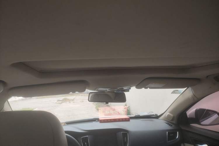 Used Roewe 360 2017 1.5L Automatic Luxury Edition Headliner