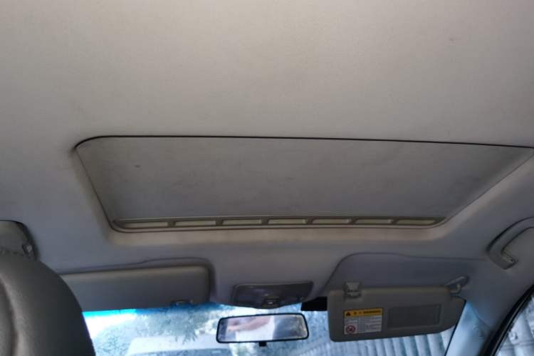 Used Roewe 360 2017 1.5L Automatic Luxury Edition Headliner