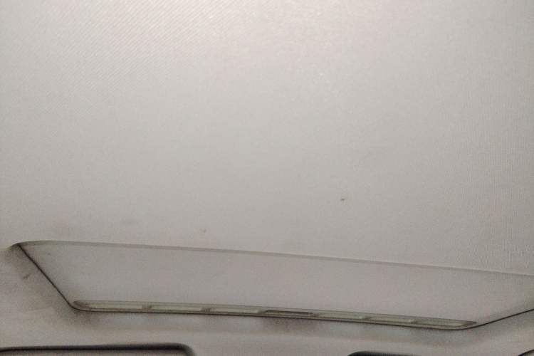Used Roewe 360 2017 1.5L Automatic Luxury Edition Headliner