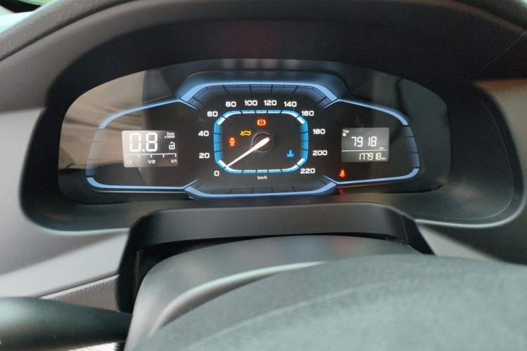 Used Roewe 360 2017 1.5L Manual Luxury Edition Instrument Cluster