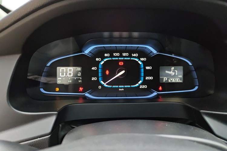 Used Roewe 360 2017 1.5L Automatic Smart Screen Version Instrument Cluster