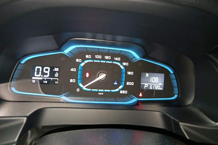 Used Roewe 360 2017 1.5L Automatic Luxury Edition Instrument Cluster