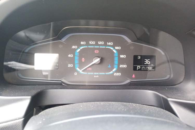 Used Roewe 360 2017 1.5L Automatic Luxury Edition Instrument Cluster
